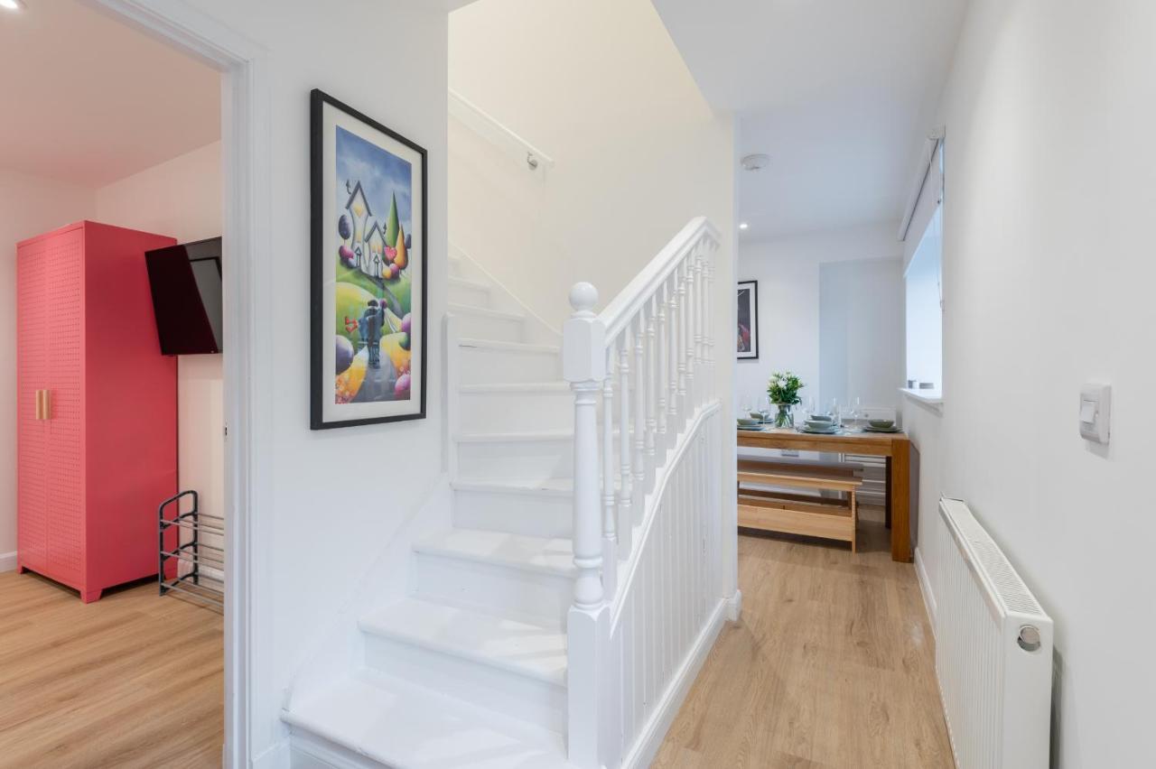 The Pinkish House - 4 Bed Home In The Town Centre Blairgowrie and Rattray Eksteriør billede