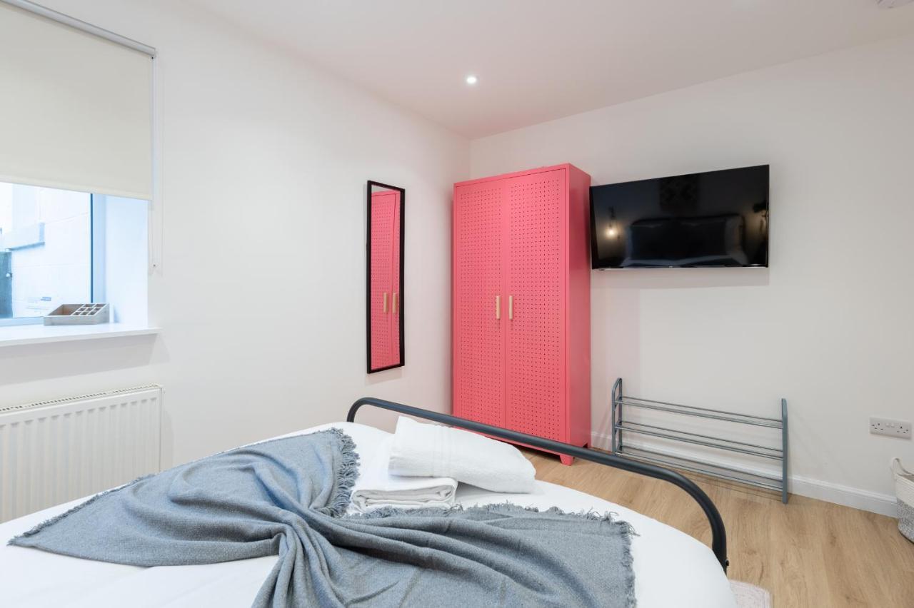 The Pinkish House - 4 Bed Home In The Town Centre Blairgowrie and Rattray Eksteriør billede