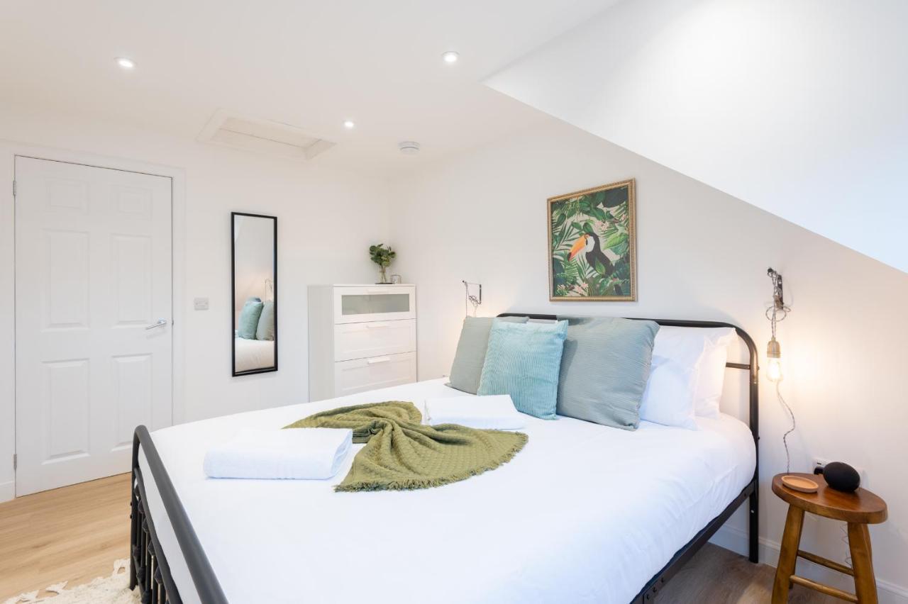 The Pinkish House - 4 Bed Home In The Town Centre Blairgowrie and Rattray Eksteriør billede