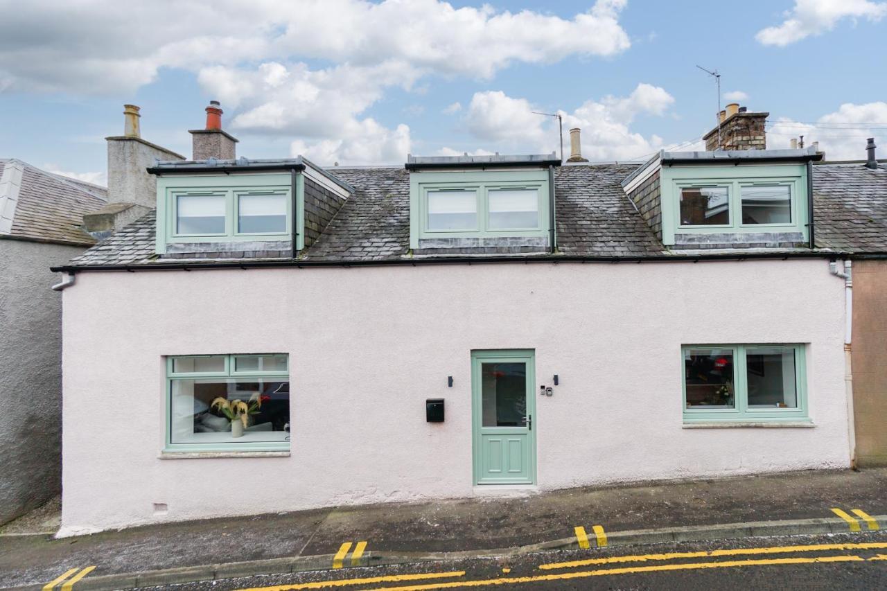 The Pinkish House - 4 Bed Home In The Town Centre Blairgowrie and Rattray Eksteriør billede