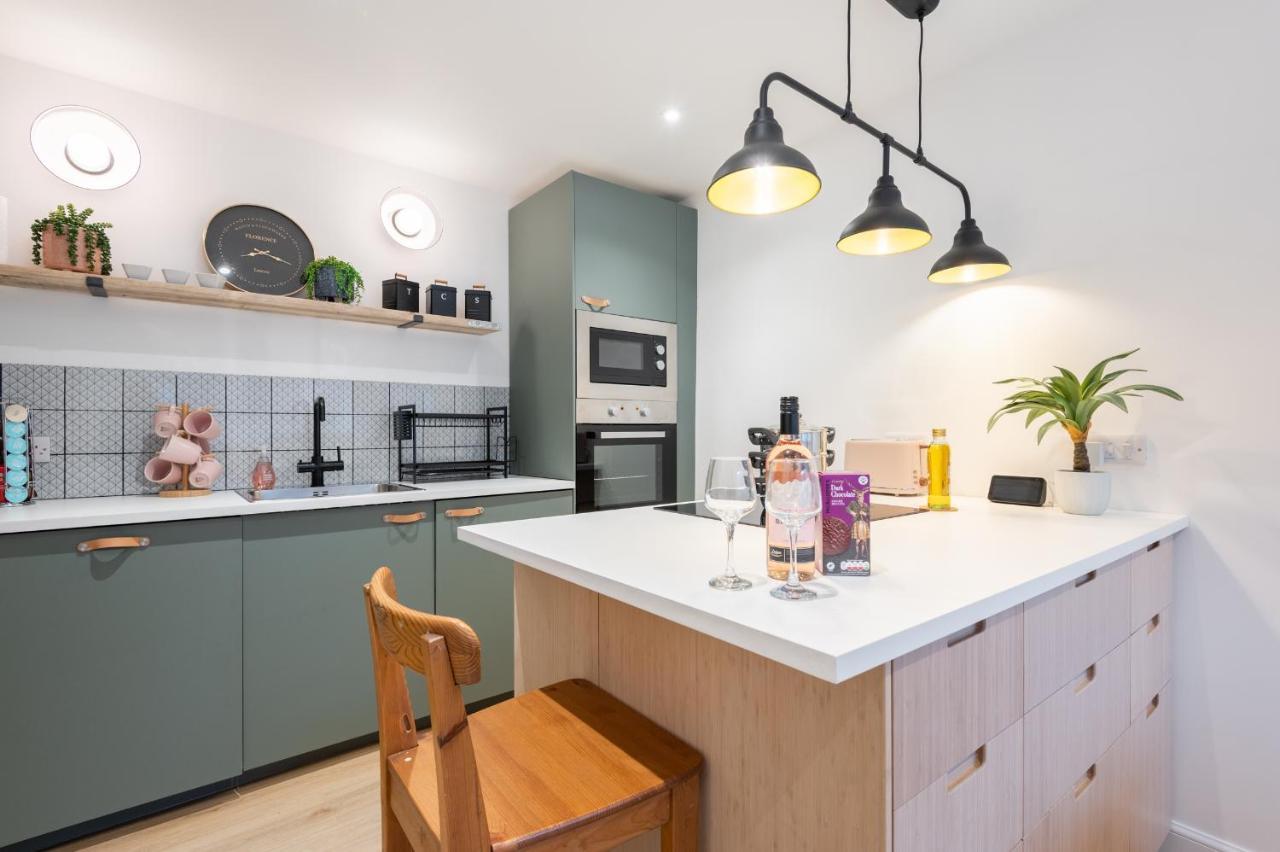 The Pinkish House - 4 Bed Home In The Town Centre Blairgowrie and Rattray Eksteriør billede